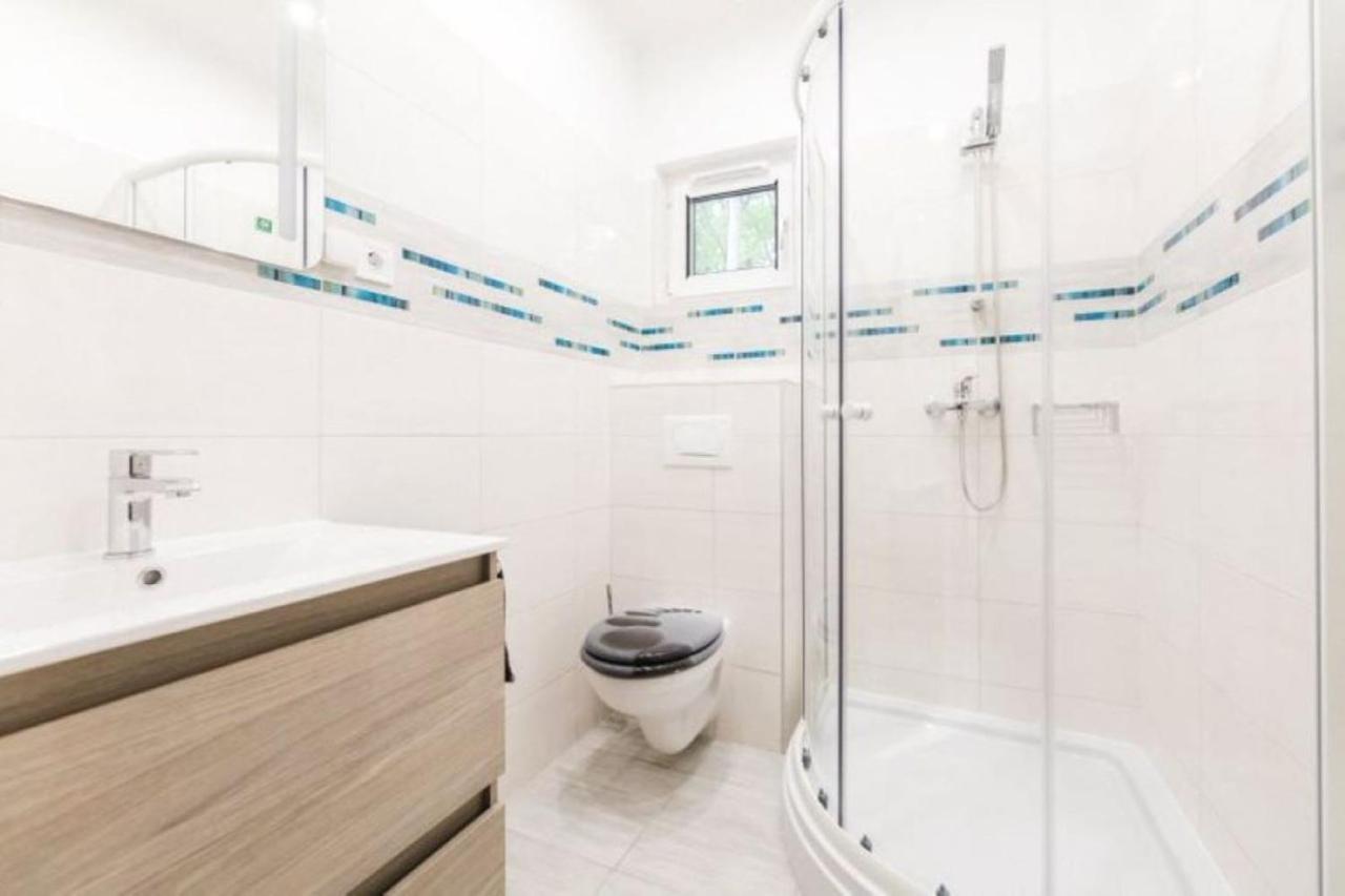 Bowery Guest Houses - Arnyas Vendeghazak Balatonalmádi Zewnętrze zdjęcie